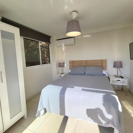 Port,free Parking * Эстепона